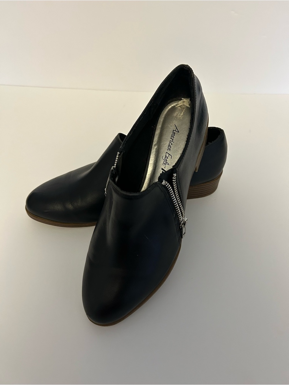 American Eagle Outfitters Black Leather Side-Zip Low Heel Boots, US size 8